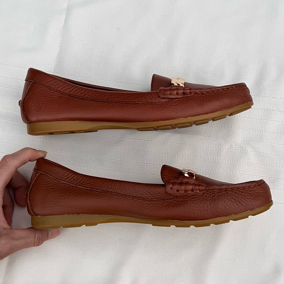 Coach Leather Loafer Saddle Brown 5.5 - Picture 6 of 8